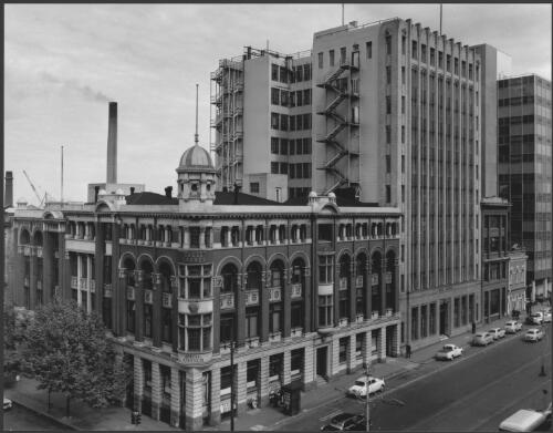 Old Shell Building, corner of Bourke and William Street, Melbourne, Victoria, 1956 [picture] / Wolfgang Sievers