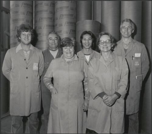 Employees at A.C.I. Pak Pacific, Bulleen, Victoria, 1983 [picture] / Wolfgang Sievers
