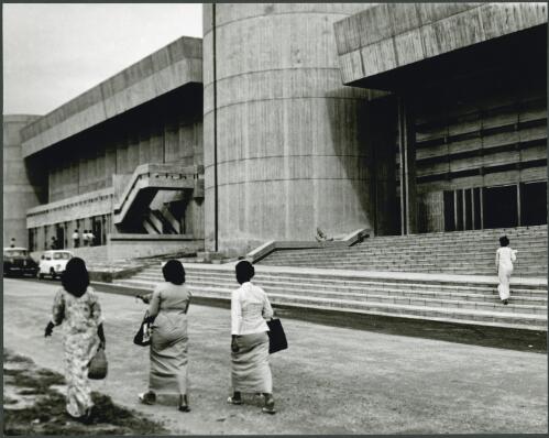Stairs leading to university, Kuala Lumpur, Malaysia, 1966 [picture] / Wolfgang Sievers