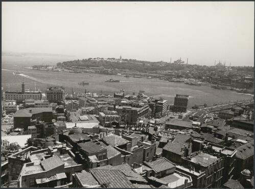 View of Istanbul, Turkey 1966, 5 [picture] / Wolfgang Sievers