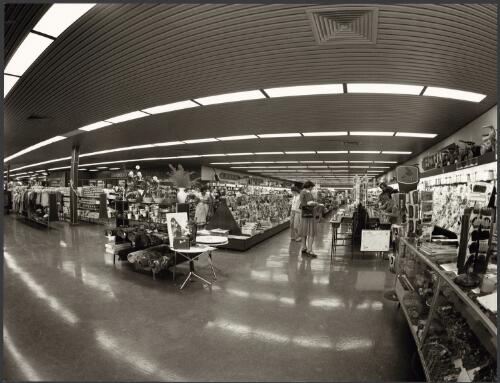 Hamersley Iron, Karratha Farmers Supermarket, Western Australia, 1977 [picture] / Wolfgang Sievers