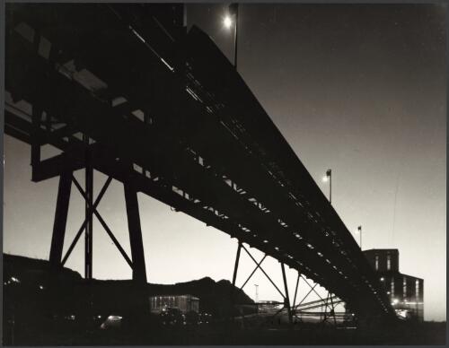 Hamersley Iron, iron ore conveyors, Paraburdoo, Western Australia, 1974 [picture] / Wolfgang Sievers