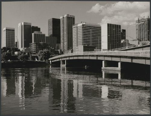 Central Melbourne from Queen Street Bridge, 1973, 3 [picture] / Wolfgang Sievers