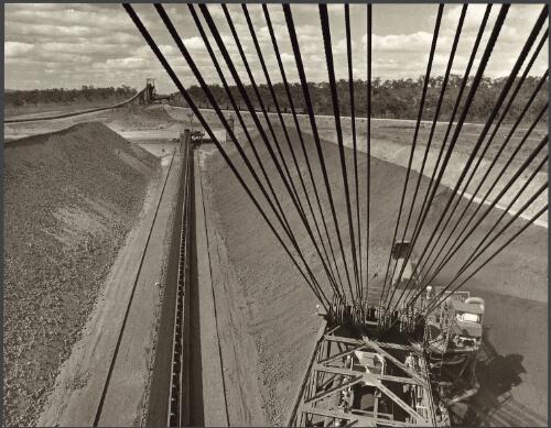 Queensland Nickel's Greenvale nickel mine, Queensland, 1975, 2 [picture] / Wolfgang Sievers