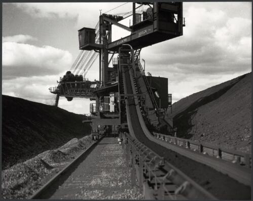 Queensland Nickel's Greenvale nickel mine, Queensland, 1975, 3 [picture] / Wolfgang Sievers