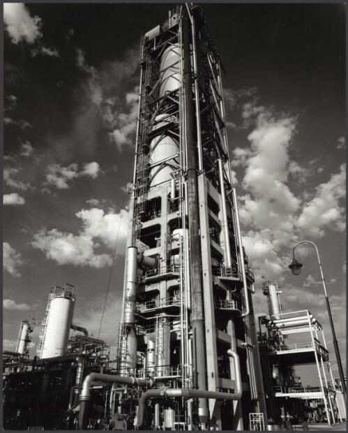 Cracking tower at Mobil's Stanvac Oil Refinery, Altona, Victoria, 1956 [picture] / Wolfgang Sievers