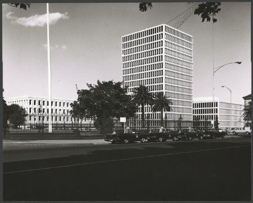 Street view of State Government offices, Spring Street, Melbourne, 1968, 2 [picture] / Wolfgang Sievers