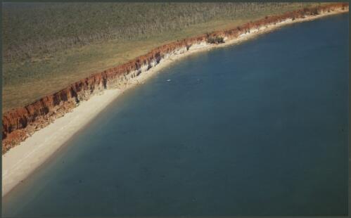 Aerial view of bauxite coastline near Weipa, Cape York, North Queensland, 1971,1 [picture] / Wolfgang Sievers