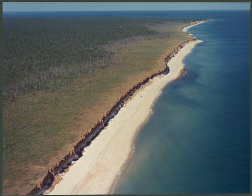Aerial view of bauxite coastline near Weipa, Cape York, North Queensland, 1971,2 [picture] / Wolfgang Sievers