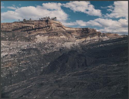 Drayton coal mine, Hunter Valley, New South Wales, 1985, 5 [picture] / Wolfgang Sievers