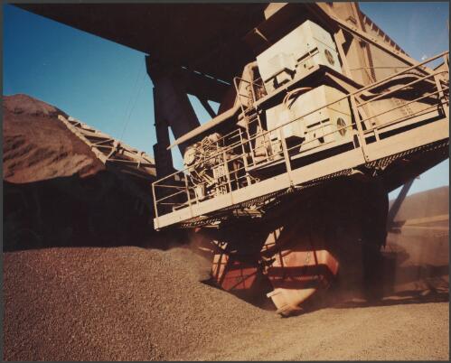 Iron ore pellets stockpiling at Hamersley Iron, Dampier, Western Australia, 1974, 5 [picture] / Wolfgang Sievers