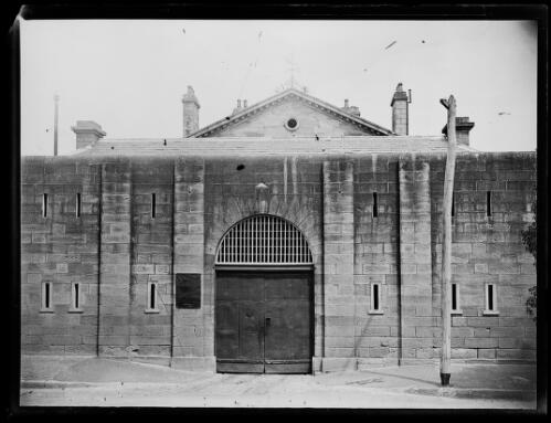 Entrance to Parramatta gaol, Sydney, ca. 1930s [picture]
