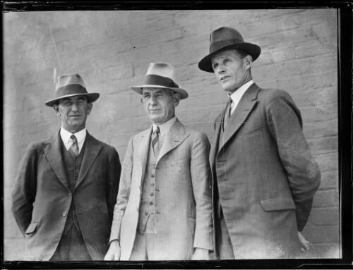 Australian cricket players, H.L. Collins, C.E. Kellaway and T.J.E. Andrews in suits, New South Wales, 27 November 1933, 1 [picture]