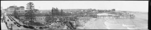 Panorama of Coogee, New South Wales, 2 [picture] / EB Studios