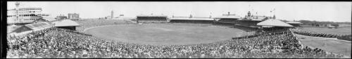Panorama of the First Test match between Australia and England, Sydney Cricket Ground, 3 December 1932, 1 [picture] / EB Studios