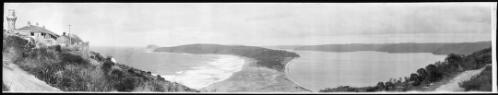 Panorama of Palm Beach, New South Wales, 14 [picture] / EB Studios