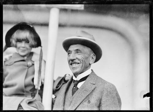 Prime Minister Billy Hughes smiling during celebrations on his return from the Paris Peace Conference, Sydney, July 1919, 2 [picture]