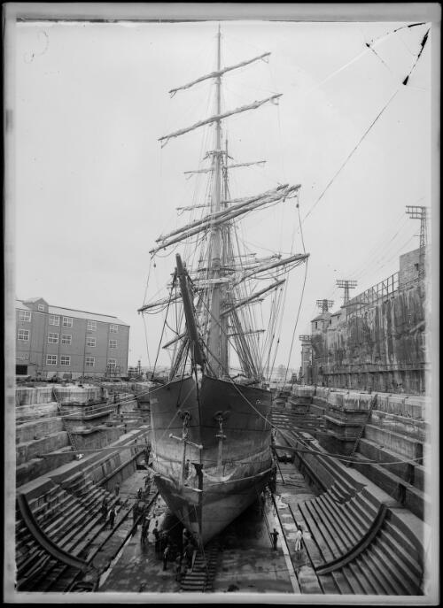 Sailing ship Chillicothe in dry dock, New South Wales, ca. 1930, 1 [picture]