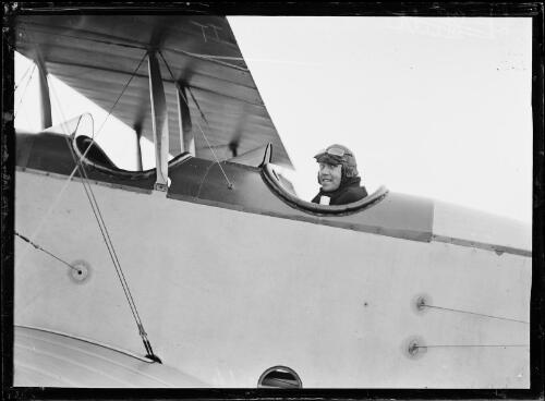 Aviator Lieutenant William John 'Billy' Stutt in the cockpit of a plane, New South Wales, ca. 1920s, 1 [picture]