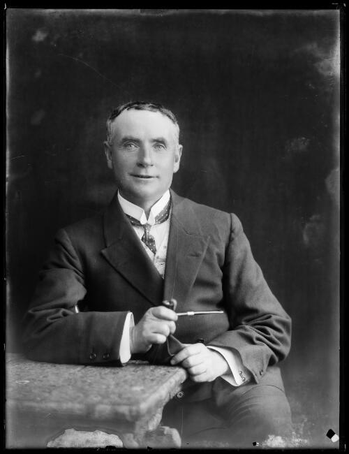 Herald photographer Mr George Bell, New South Wales, ca.1920, 2 [picture] / Herbert H. Fishwick