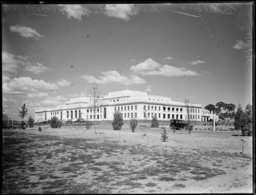 Cars parked at the entrance of Parliament House, Canberra, March 1927, 2 [picture]