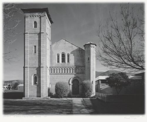 St Matthew's Presbyterian Church, Glenorchy, Tasmania, 1977 / Richard Stringer