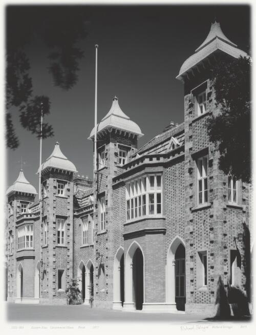 Eastern face Government House, Perth, 1977 / Richard Stringer