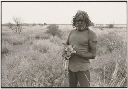 Barney Wakuri, Warren Creek Plains, Northern Territory, 1974 / Jon Rhodes