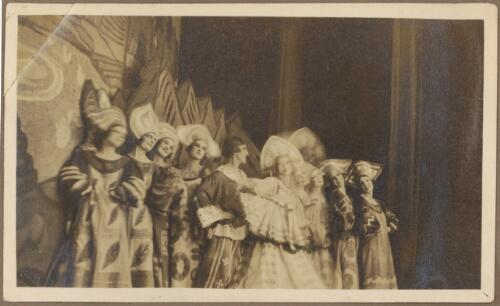 Anna Pavlova, Harcourt Algeranoff and dancers of the Pavlova company in Danse russe (Russian dance), ca. 1920s [picture]