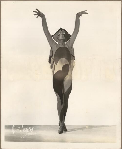 Harcourt Algeranoff as Fate in Les presages, Ballets Russes, ca. 1930s, [4] [picture] / Maurice Seymour