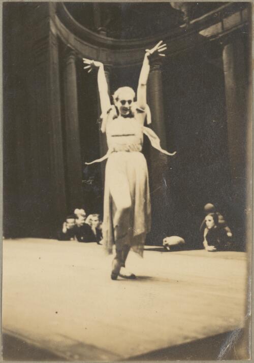 Rehearsal for Symphonie fantastique?, Ballets Russes Australian tours [picture] / E.A. Rowell