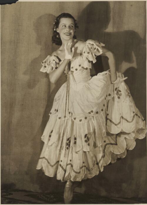 Portrait of Moya Beaver as Columbine in Le Carnaval, The Lightfoot- Burlakov First Australian Ballet ,ca. 1937, [2] [picture]