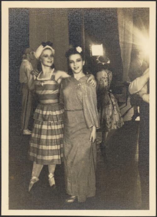 Sonia Woizikowska with an unidentified dancer in costume for Scuola di ballo, Monte Carlo Russian Ballet, 1936 or 1937 [picture]