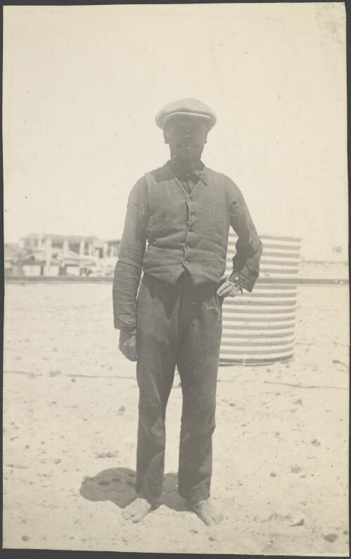 An Aboriginal man, Eucla, Western Australia, 1914 / Alexander Lorimer Kennedy