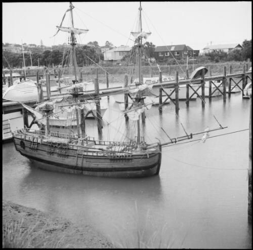 Auckland built one-fifth scale replica of the HMS Endeavour, New Zealand, 1969, 1 / Michael Terry
