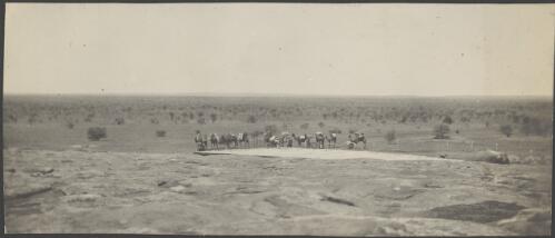 Camel teams at Cooladding Rockhole, South Australia, 1914, 2 / Alexander Lorimer Kennedy