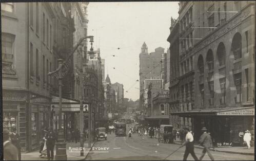 Trams along King Street, Sydney, approximately 1915