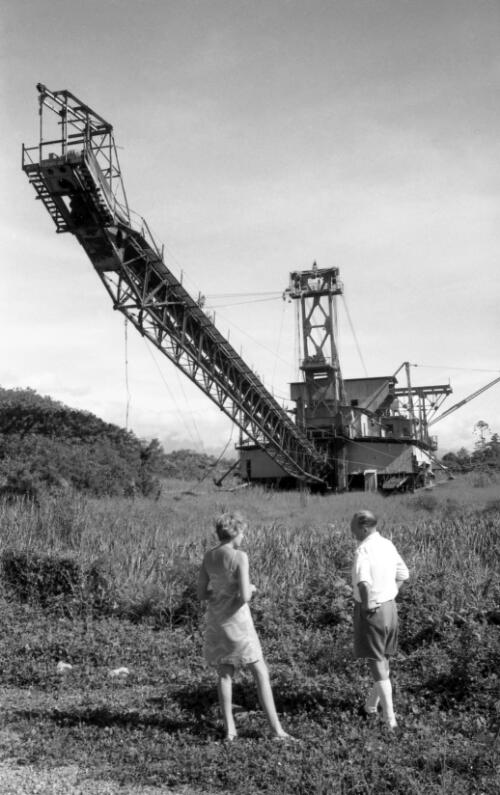 Placer gold dredge, Morobe Province, Papua New Guinea, approximately 1968 / Robin Smith