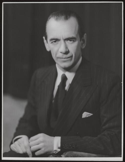 Sir Malcolm Sargent, conductor, 1936, 2 / Athol Shmith