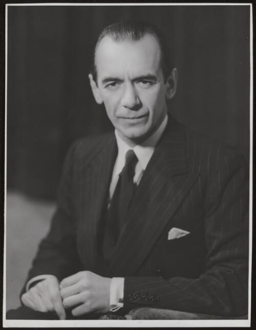 Sir Malcolm Sargent, conductor, 1936, 6 / Athol Shmith