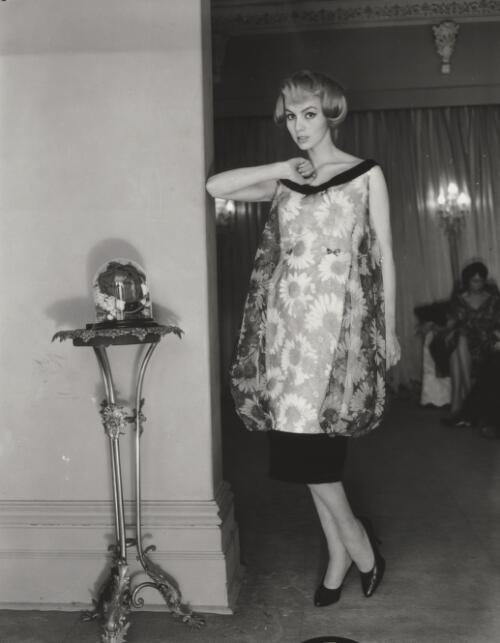 A fashion model posing, approximately 1968, 2 / Athol Shmith