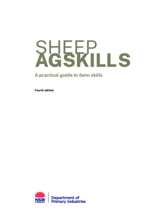 Sheep agskills : s practical guide to farm skills / Jennifer Laffan