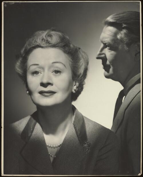 Portrait of British actress Ursula Jeans and her husband British actor Roger Livesey, approximately 1960 / Athol Shmith