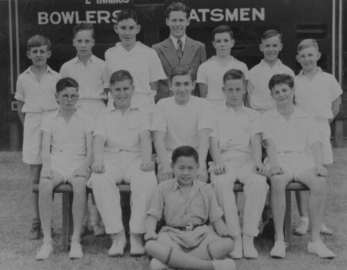 Group portrait of Sydney Grammar School pupils' cricket team and coach, Sydney, 1949, 4