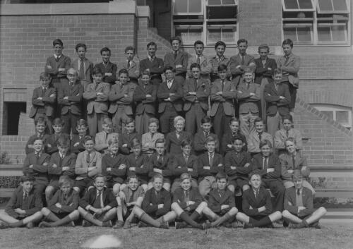 Group portrait of pupils at Sydney Grammar School, 12 September 1947, 8