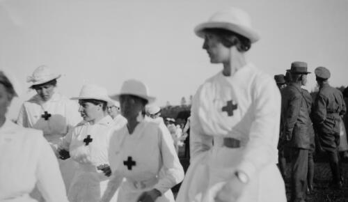 Five red cross nurses, Sydney?, approximately 1915, 2