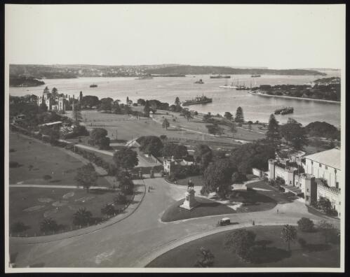 Tourism photographs of Australia, 1930-1939