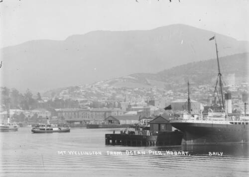 View of Mount Wellington from Ocean Pier, Hobart, Tasmania / Harry Baily